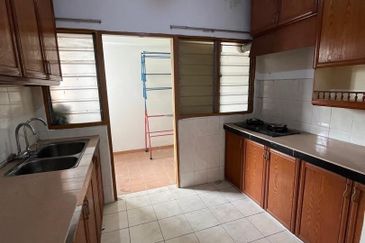 Apartment Mawar, Taman Sutera