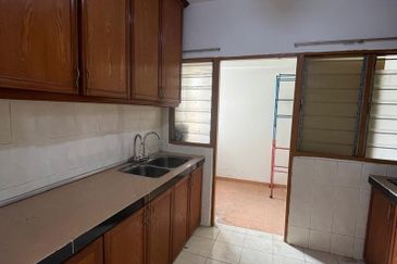 Apartment Mawar, Taman Sutera