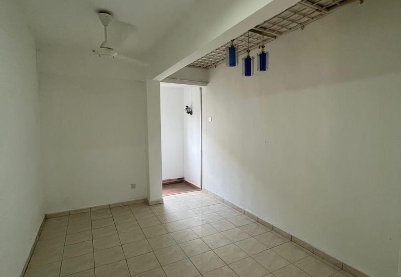 Apartment Mawar, Taman Sutera