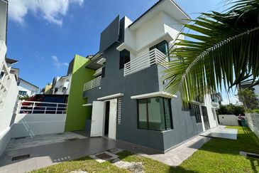 Kampung Sungai Ramal Luar