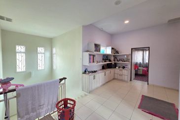 Desa Pinggiran Putra