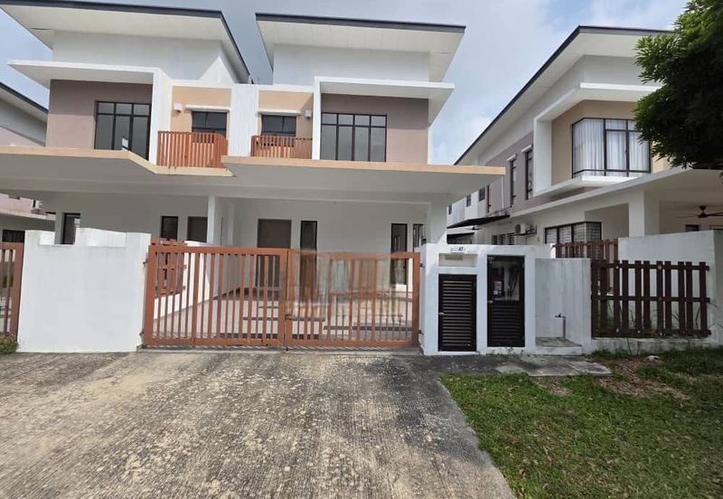 Elmera @ Setia Ecohill 2