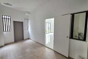 Elmera @ Setia Ecohill 2