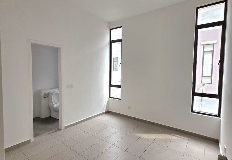 Elmera @ Setia Ecohill 2