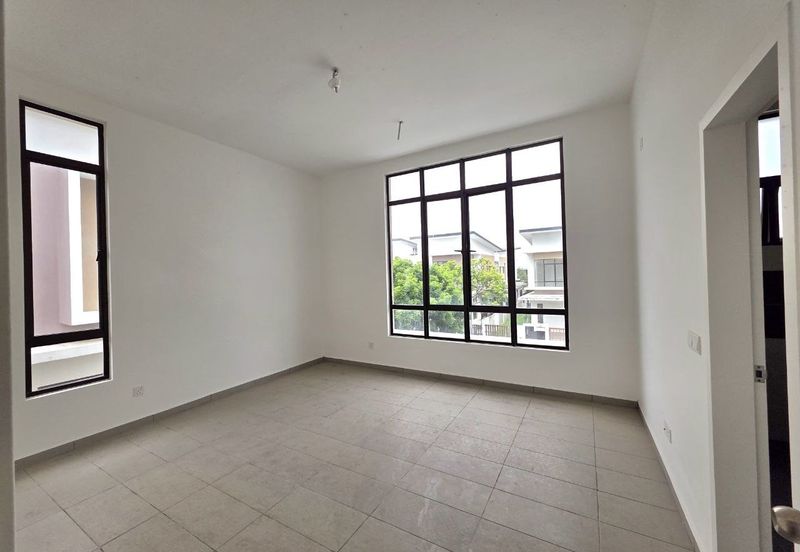 Elmera @ Setia Ecohill 2