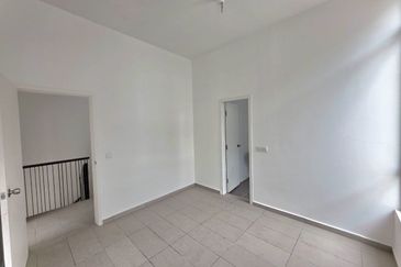 Elmera @ Setia Ecohill 2