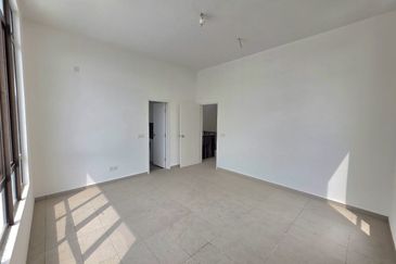 Elmera @ Setia Ecohill 2