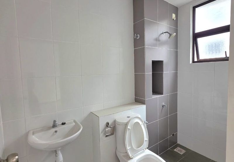 Elmera @ Setia Ecohill 2