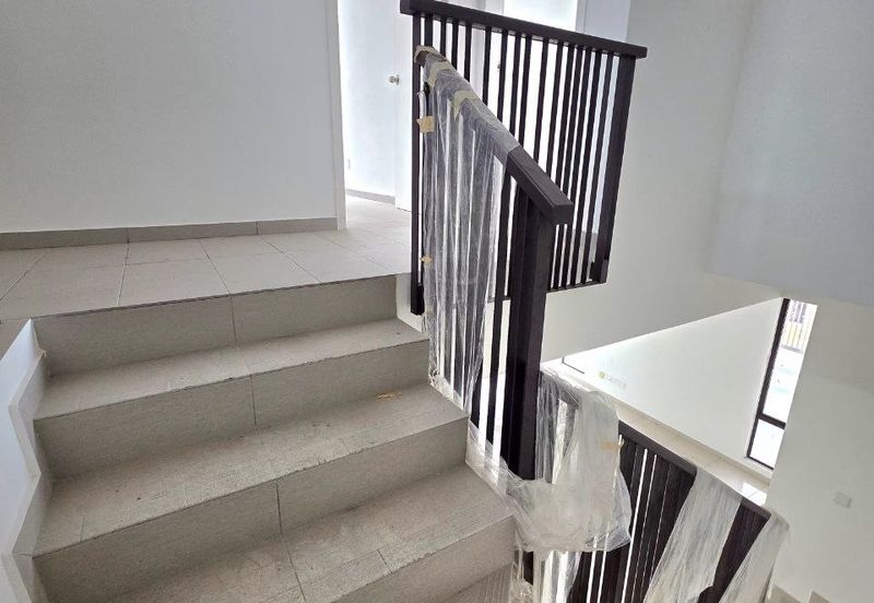 Elmera @ Setia Ecohill 2