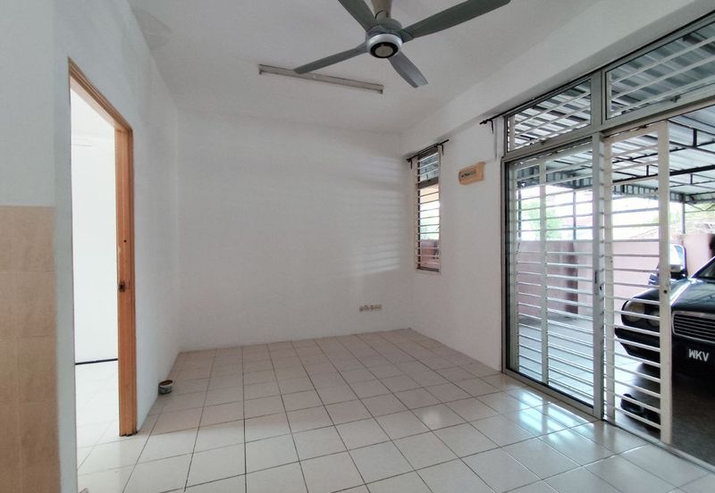 La Cottage Taman Putra Perdana