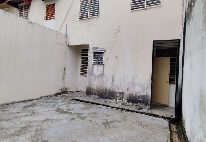 La Cottage Taman Putra Perdana