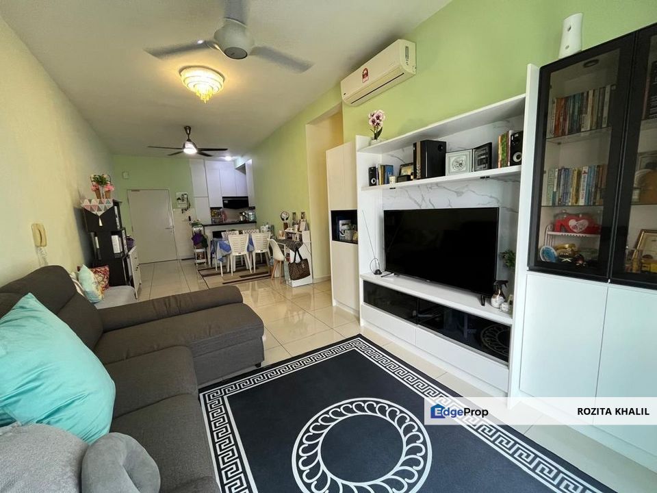 Savanna Executive Suite Southville City Serviced Residence Unit For Sale, Selangor, Bangi