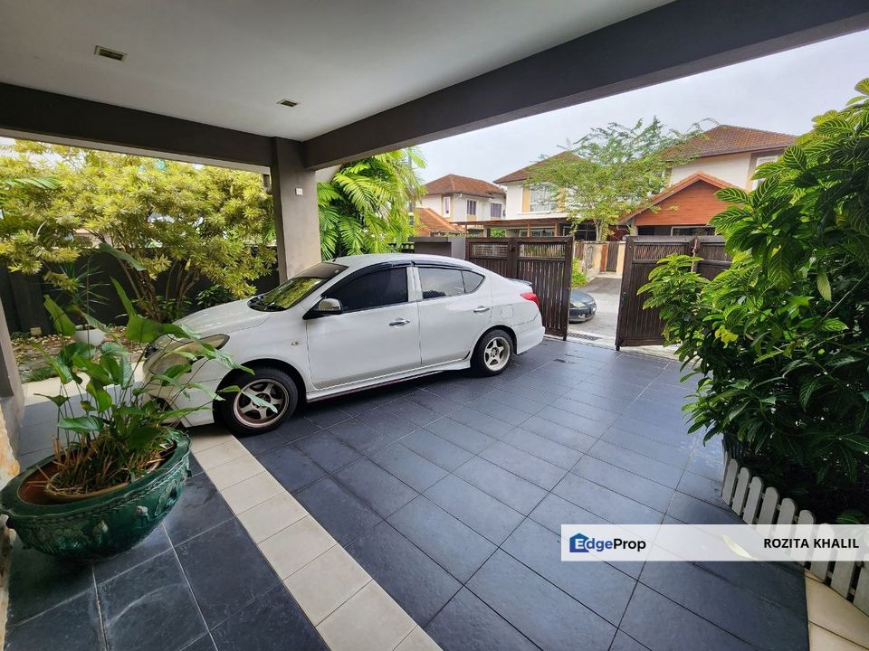 Anjung Suasana Bangi Double Storey Semi Detached House For Sale, Selangor, Kajang