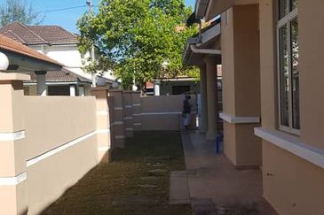 Taman Tasik Semenyih (Lake Residence)