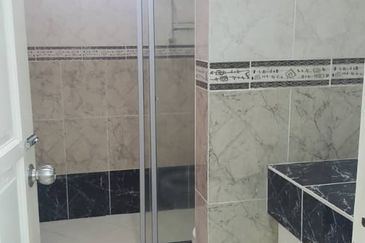 Taman Tasik Semenyih (Lake Residence)