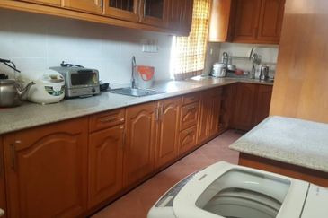 Taman Tasik Semenyih (Lake Residence)