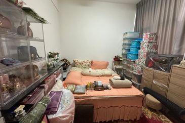 Paradiso Nuova Medini