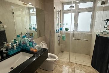 Paradiso Nuova Medini