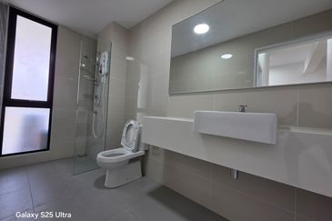 Sunway Citrine Lakehomes