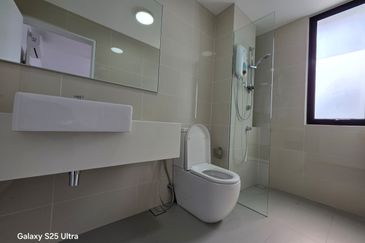 Sunway Citrine Lakehomes