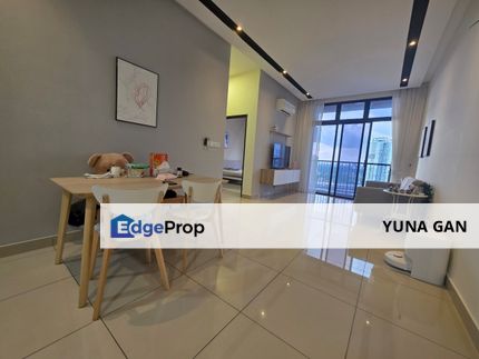 Twin Tower Residence Two Bedrooms Fully Furnished High Floor, Johor, Johor Bahru