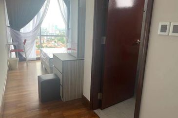 Paragon Suites @ CIQ