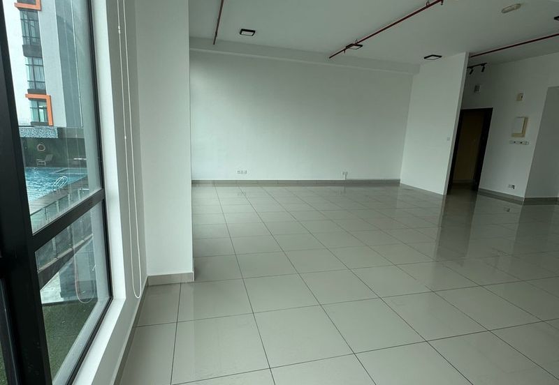 Austin 18 Versatile Business Suites