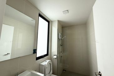 Sunway Citrine Lakehomes