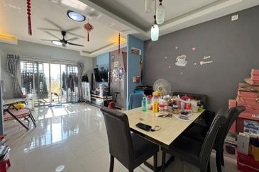 M'Tiara Apartment @ Larkin Idaman