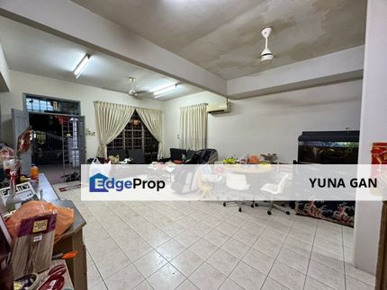 Taman Universiti Skudai Johor Double Storey House End Lot, Johor, Skudai