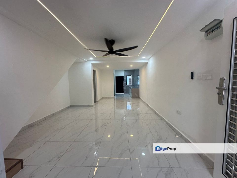 Puteri Wangsa double storey low cost, Johor, Ulu Tiram