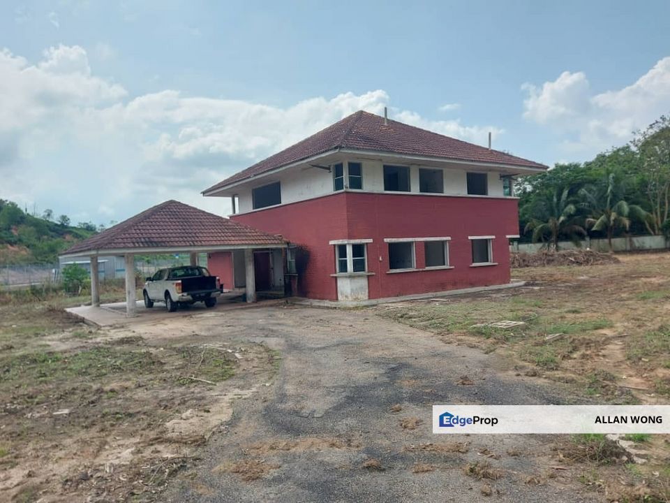 Taman bukit tiram bungalow for sale, Johor, Ulu Tiram