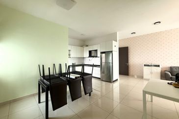 The Pinnacles (Pinnacle Tower)