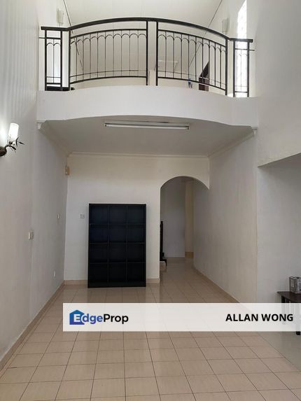 Taman mutiara rini 1.5 storey house, Johor, Skudai