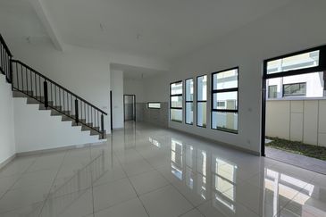 Taman Impian Emas (honeydale Residence)