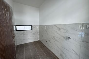 Taman Impian Emas (honeydale Residence)