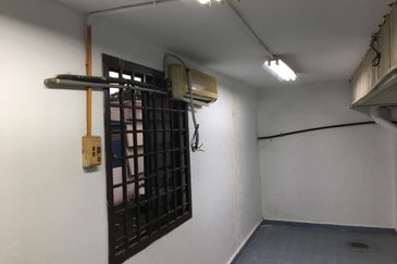 Kawasan Perindustrian Mount Austin