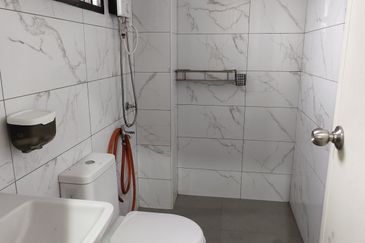 Bandar Baru Seri Alam