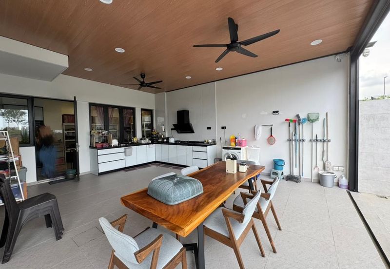 Sunway Citrine Lakehomes