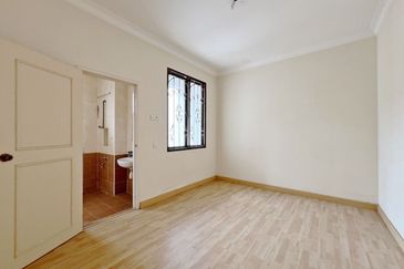 Taman Austin Perdana