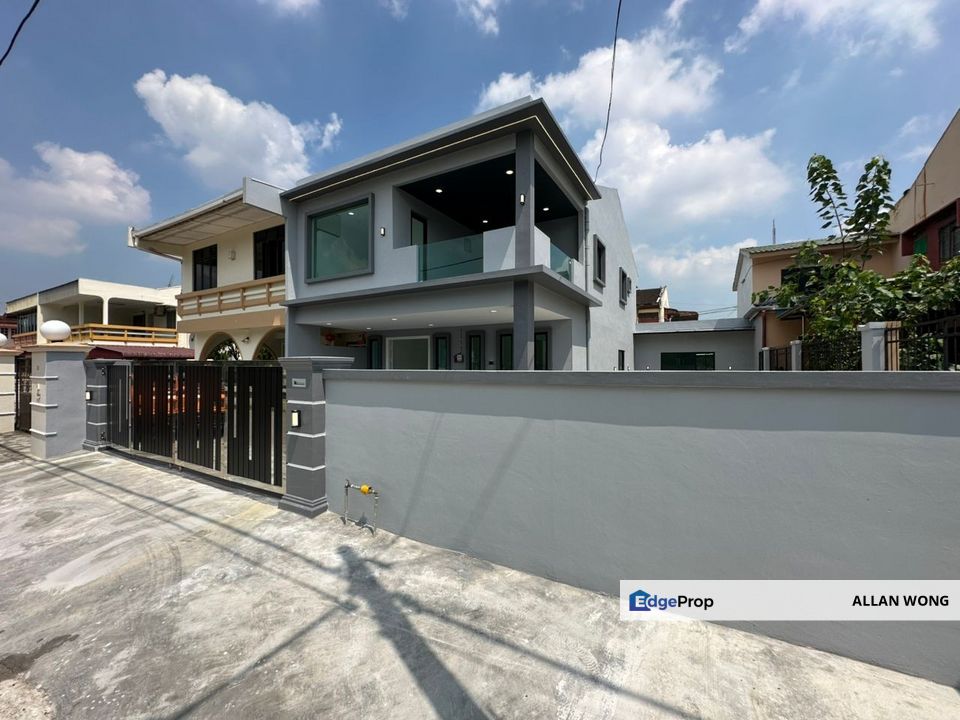 Taman Sentosa  Double Storey Semi D, Johor, Johor Bahru