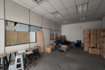 Kempas Utama Industrial Park