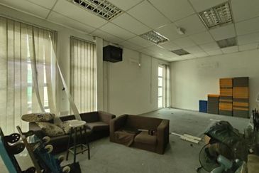 Kempas Utama Industrial Park