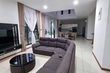 Isola Villa @ Senibong Cove