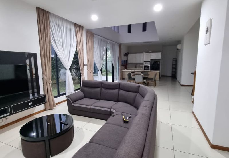 Isola Villa @ Senibong Cove