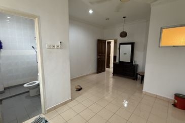 Pusat Bandar Putra Permai