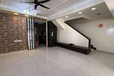 Pusat Bandar Putra Permai