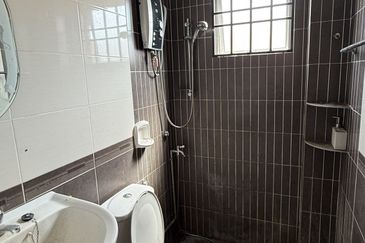 Pusat Bandar Putra Permai