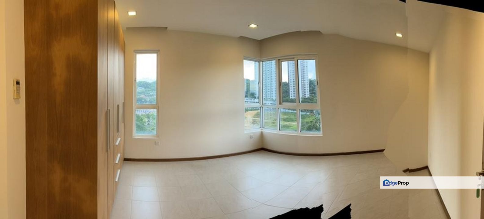 Spacious Hijauan Condo @ Mont Kiiara - Prime Location with Resort Living, Kuala Lumpur, Mont Kiara