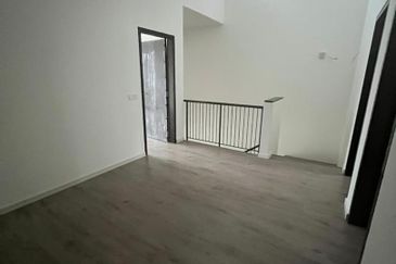 Nadira Bandar Bukit Raja Klang Brand New Double Storey House